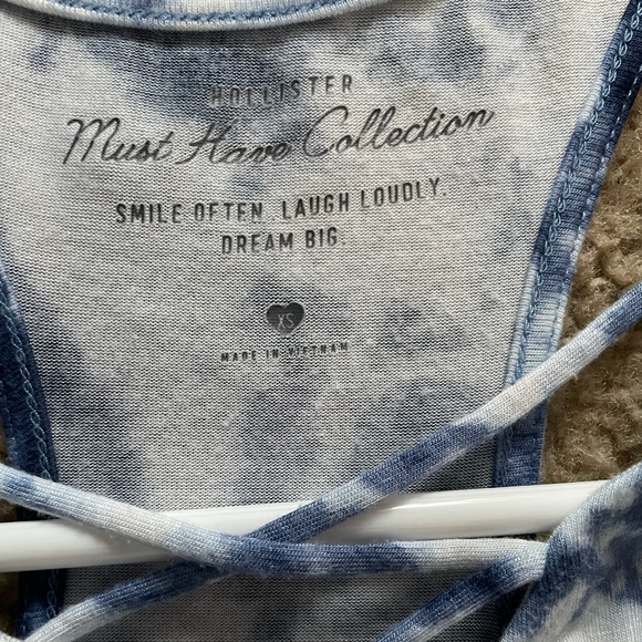 blue tie dye tank top - Picture 3 of 3